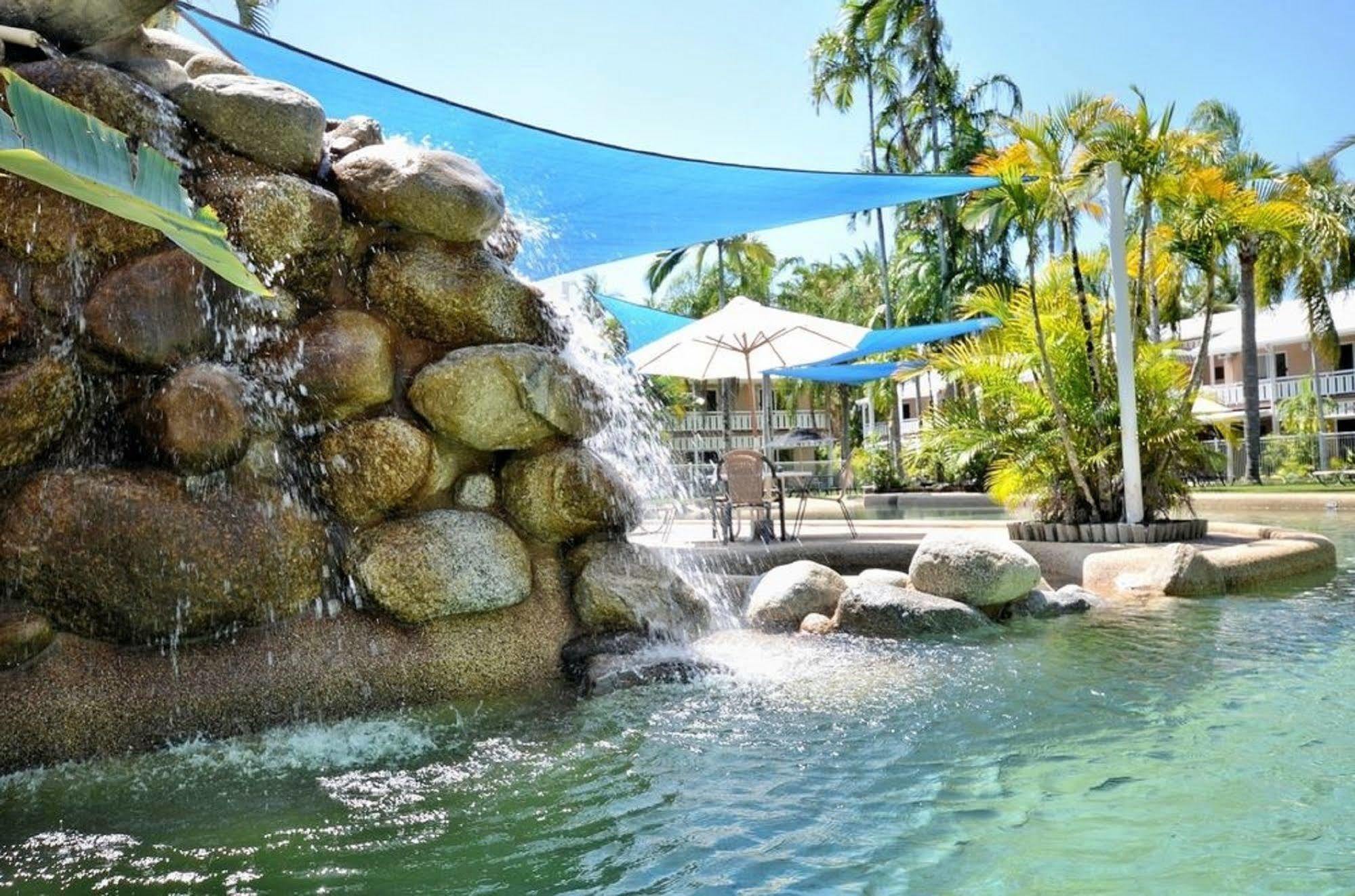 Nimrod Resort Apartments Port Douglas Buitenkant foto