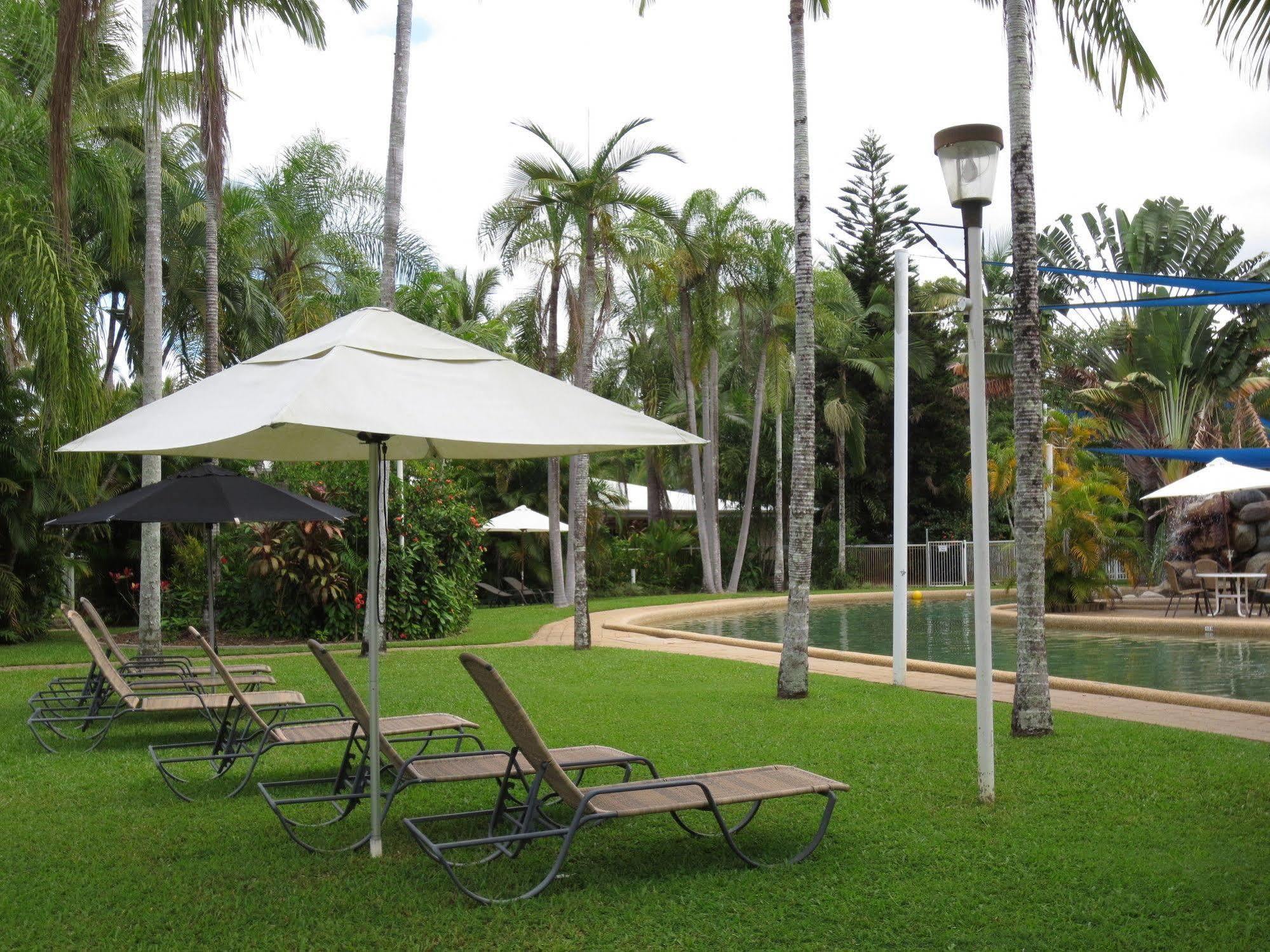 Nimrod Resort Apartments Port Douglas Buitenkant foto